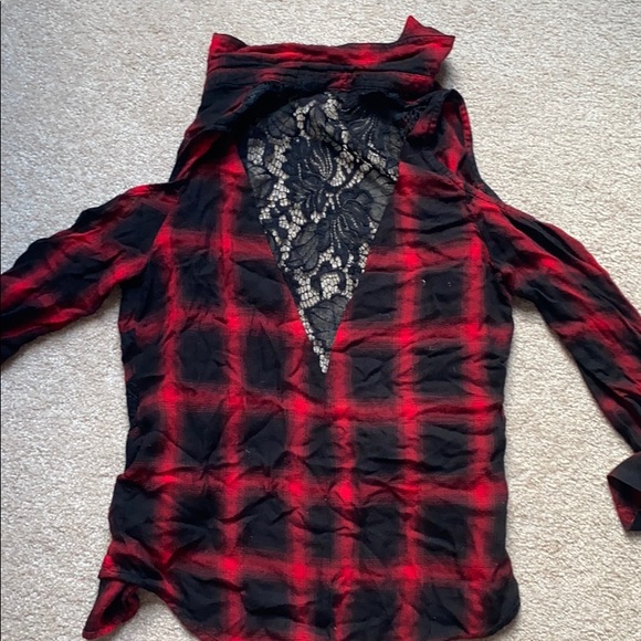 lace red and black flannel - Picture 2 of 2